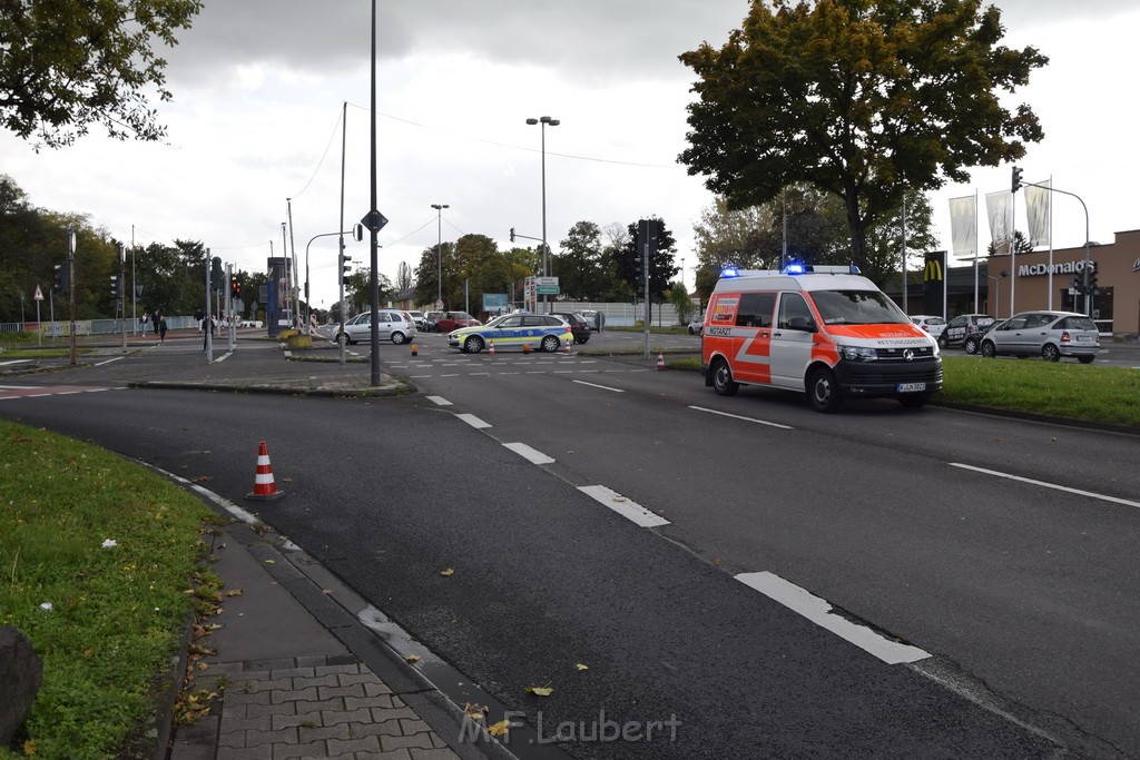 VU Koeln Buchheim Frankfurterstr Beuthenerstr P034.JPG - Miklos Laubert